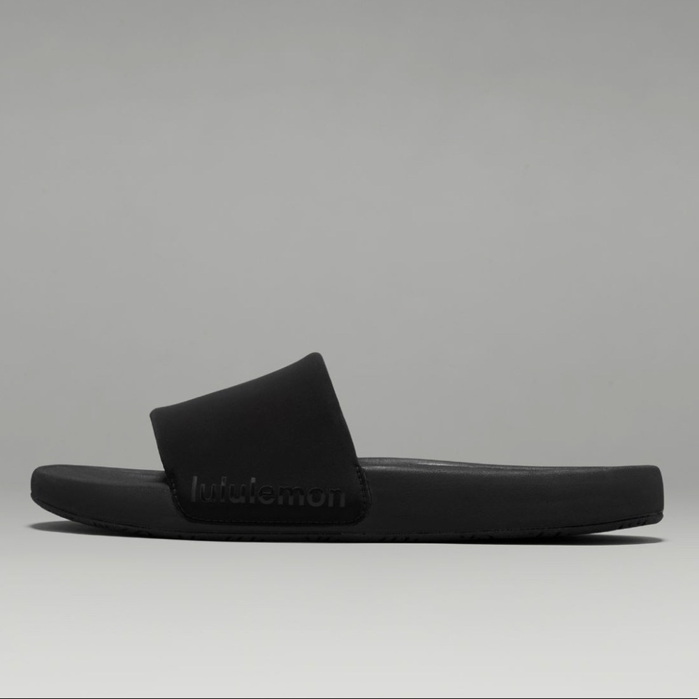 Lululemon rest feel slide